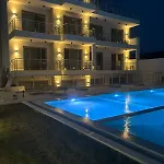 Calma Living Hotel *