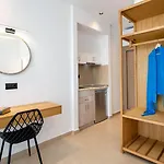 Calma Living Hotel *