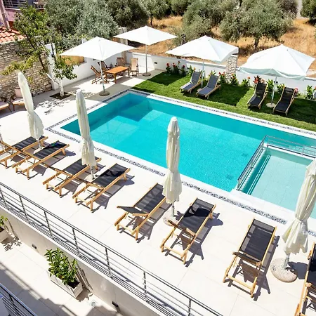 Calma Living Hotel *
