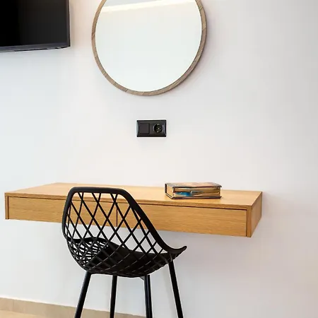 Calma Living 酒店 波托什