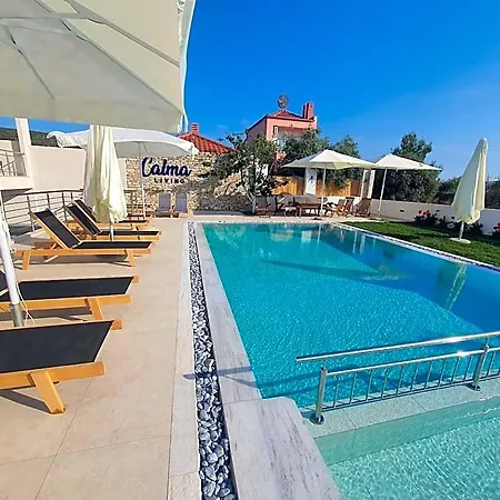 Calma Living Hotel *