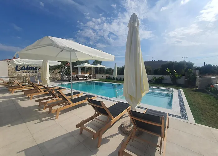 Calma Living Hotel *